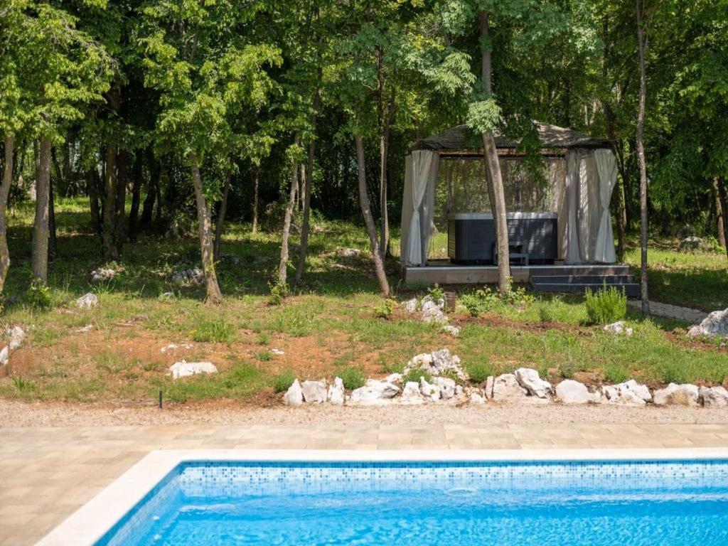 Villa St Nikola With Jacuzzi And Private Swimming Pool Ruzici  Exterior foto